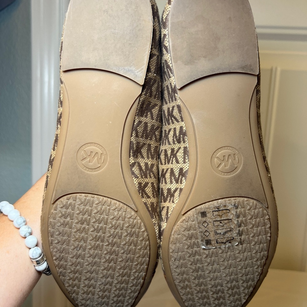 Michael Kors Women’s Brown and Tan MK Logo Ballet Flats Bow Size 8.5‎ - Picture 4 of 12